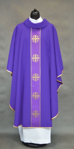 Ornat fioletowy z krzyżami jerozolimskimi