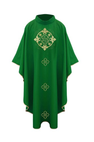 Ornat zielony z haftem eucharystycznym - przód