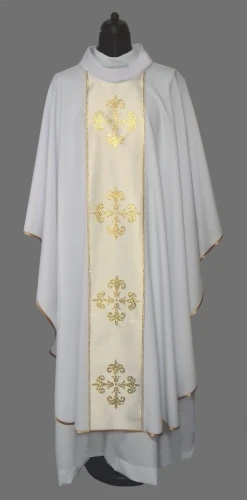 ornat-biały1dlaweba.0912.jpg