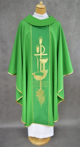 Ornat zielony z symbolami eucharystycznymi