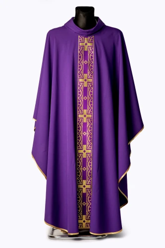 ornat fioletowy 109