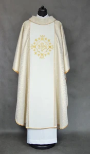 Ornat eucharystyczny w kolorze Ecru 202-E